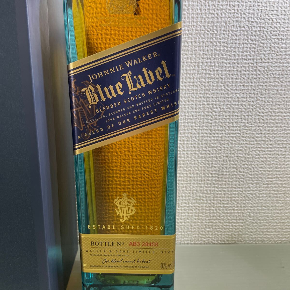 超激得，新作 ウイスキー JOHNNIE WALKER Blue Label ジョニーウォーカー ブルーラベル 750ml 40%
