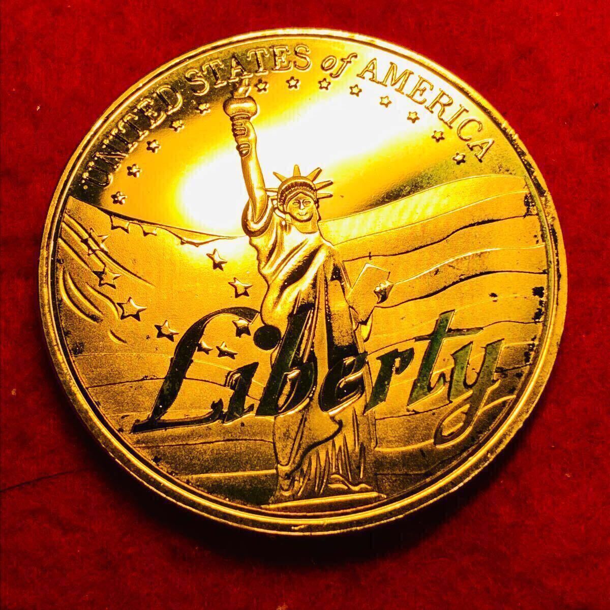 外国古銭 アメリカ 自由の女神 リバティ 大型金貨 イーグル 記念金貨 大型金貨 カプセル付き(