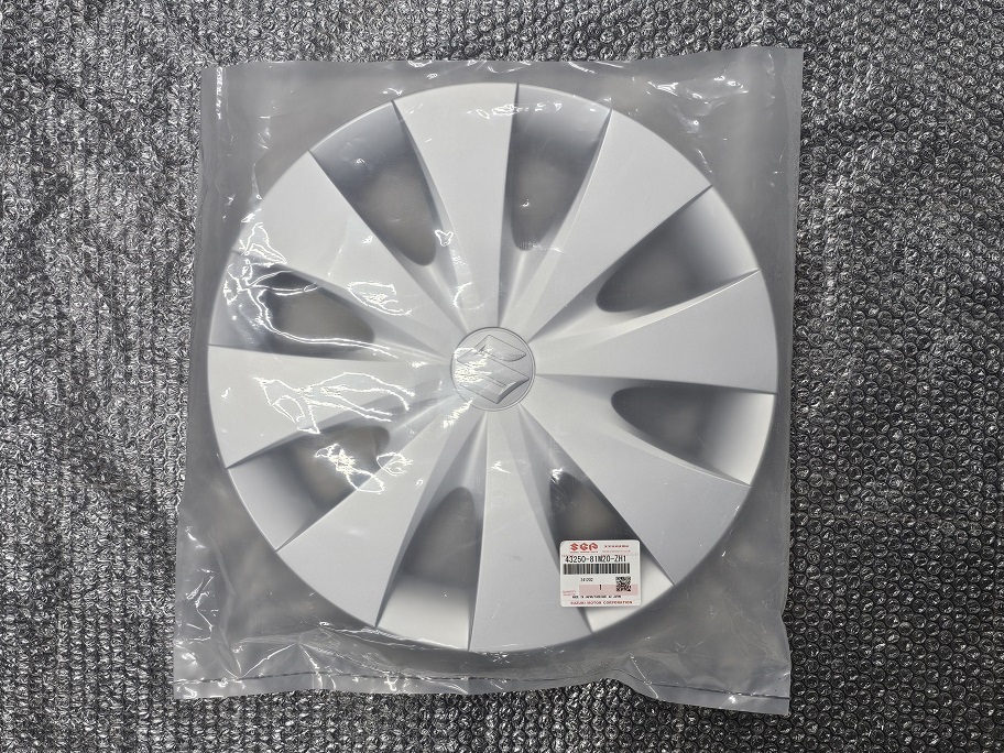 新古品】スズキ純正 スペーシア ホイールキャップ / ホイールカバー 14
