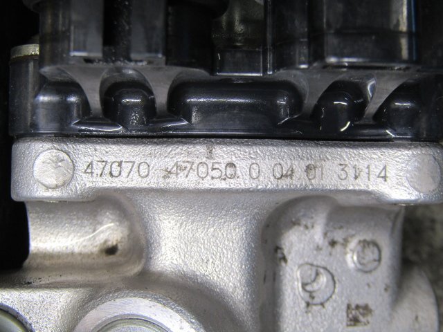 ◎[R08+E2] トヨタ ZVW30 プリウス ABSブレーキアクチュエーター