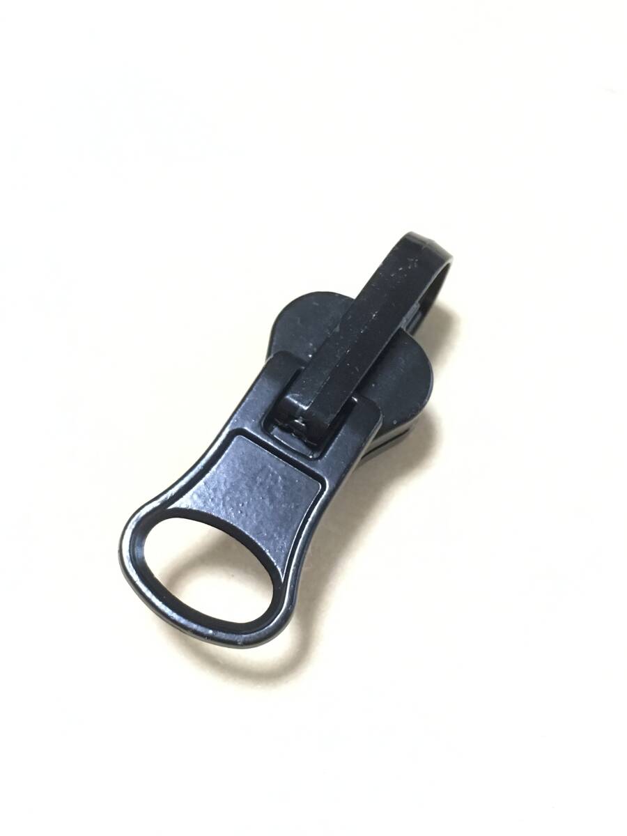 【新品・未使用】ジャケット ダウンコート用 8号 リバーシブルスライダー ファスナー 黒 【送料：185円】_1