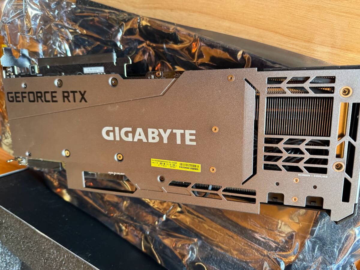 GEFORCE RTX3090 グラフィックボード　ジャンク品 ジャンク】GIGABYTE NVIDIA GeForce RTX3090搭載 グラフィックボード