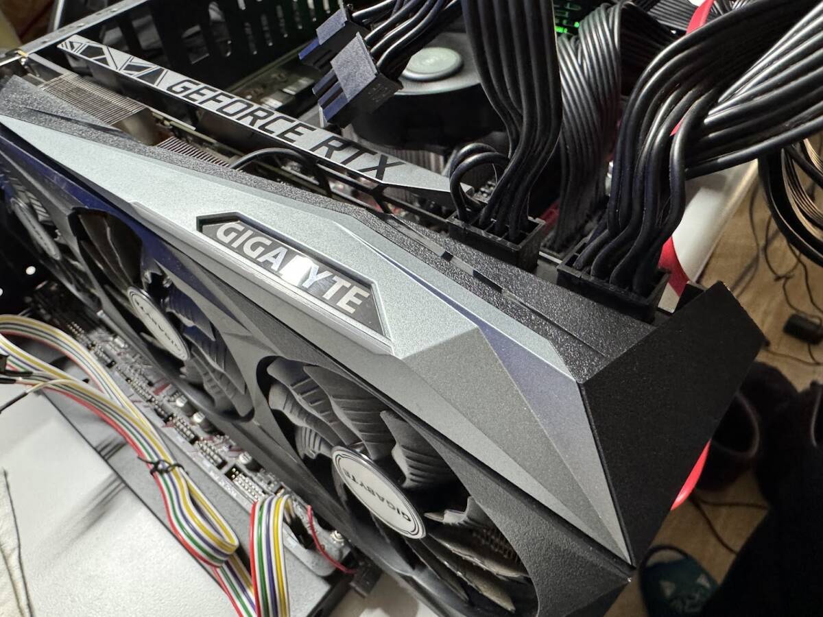 ジャンク】GIGABYTE NVIDIA GeForce RTX3090搭載 グラフィックボード