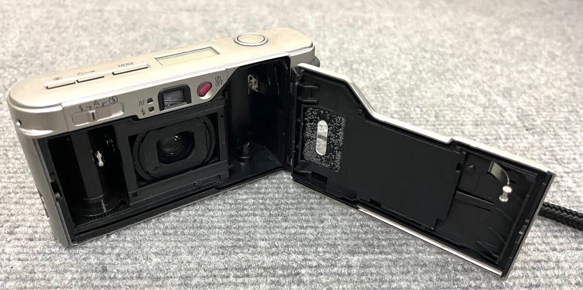 RICOH リコー GR10 シルバー コンパクトフィルムカメラ フィルムカメラ 三脚付き ①_8