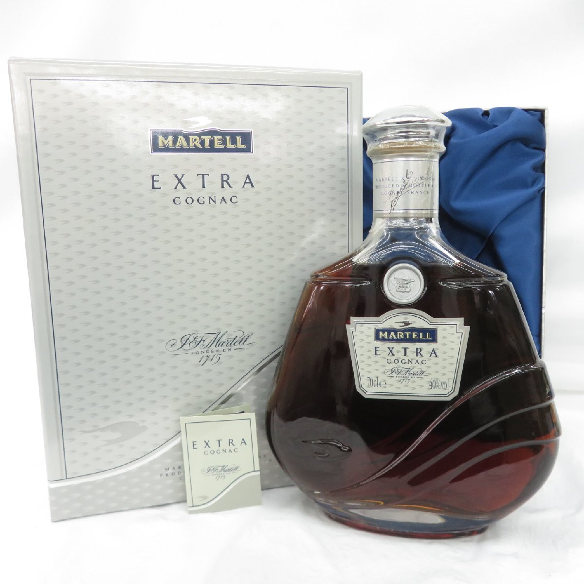 メ*1様 宮082 マーテル EXTRA ブランデー 700ml 40％ 未開栓】MARTELL マーテル エクストラ ブランデー 700ml 40% 箱付