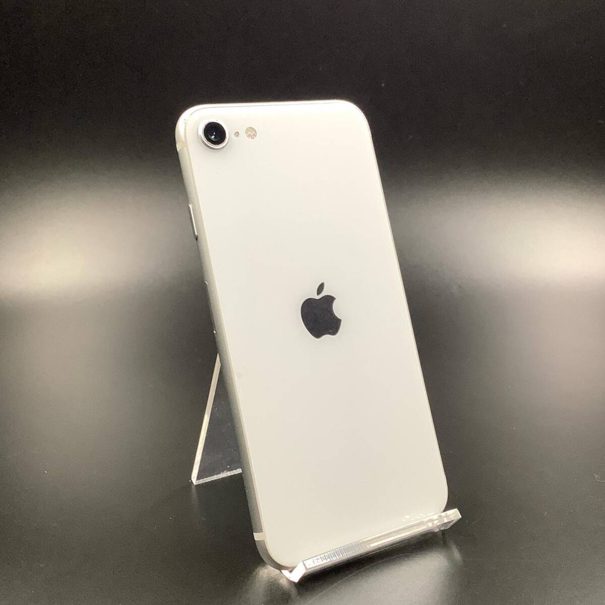 66 iPhone se3 第3世代 64gb SIMフリー 黒 ブラック 訳 美品】iPhoneSE