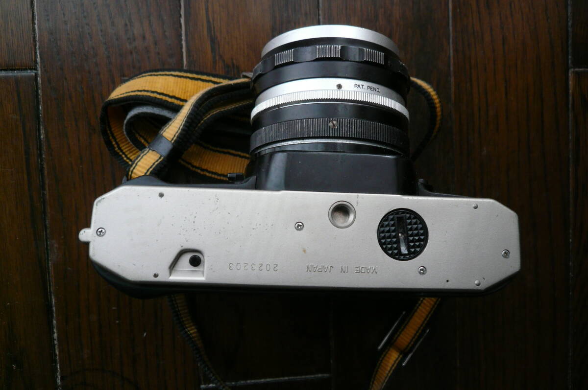 ニコン　Nikon FE10