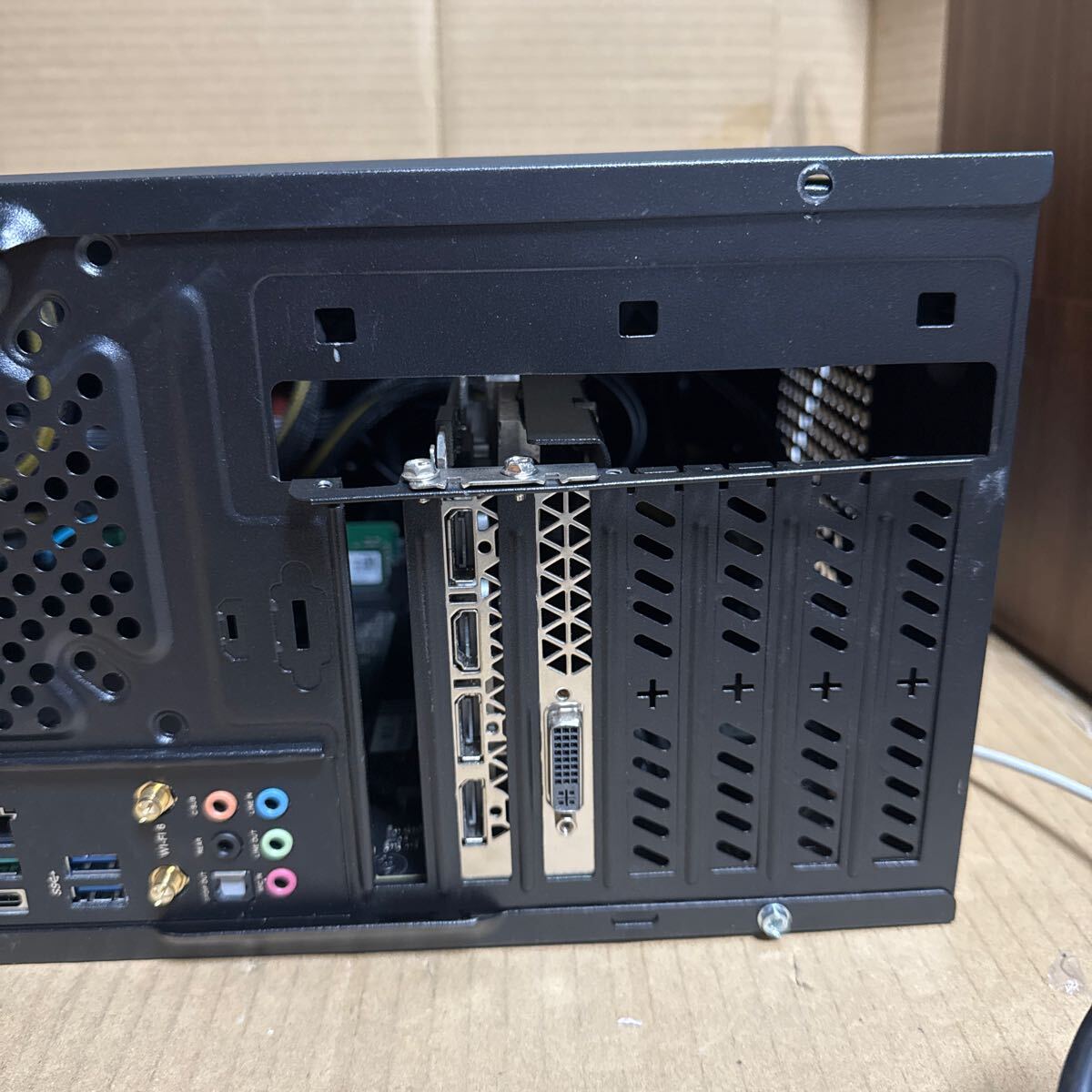 X01)ゲーミングPC GTX960 Core i7-13700 メモリ8GB デスクトップ