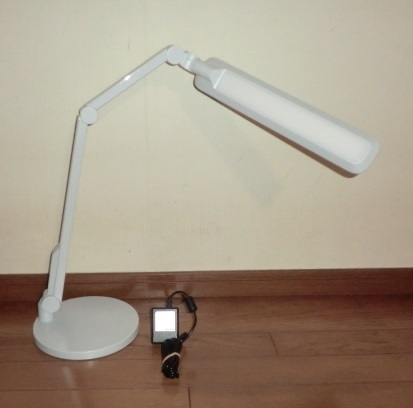 Panasonic LED照明器具　SQ-LD525-W [ライトシルバーメタリック仕上]2020年製 ☆USED☆