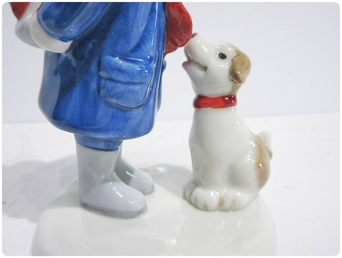 ROYAL COPENHAGEN ロイヤルコペンハーゲン フィギュリン 子犬と