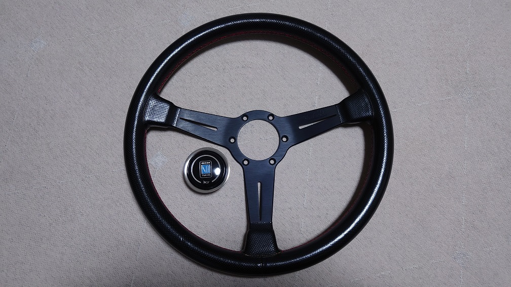 ナルディ NARDI クラッシック 36Φ レザー(ステアリング、ハンドル本体