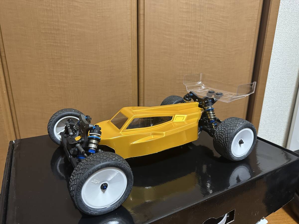 アソシエイテッド Team Associated RC10B6.4D Team Kit(その他)｜売買