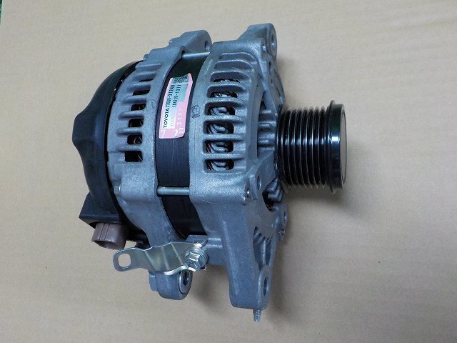 【トヨタ マークX GRX133】オルタネーター ダイナモ トヨタ マークX GRX130 オルタネーター ダイナモ 27060-31240 104210