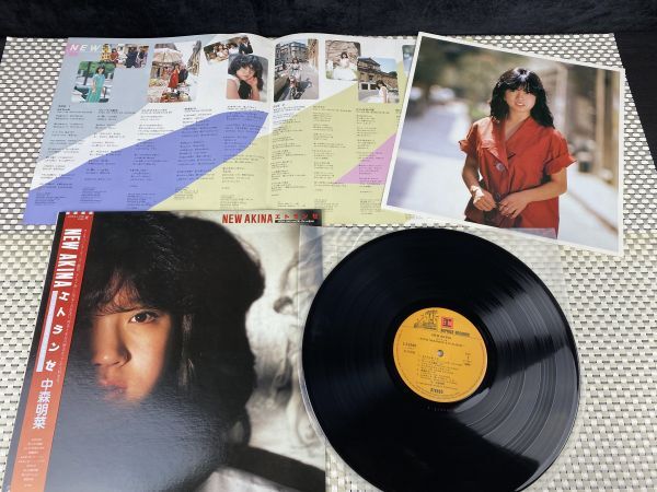 中森明菜　LP盤　レコード　10点セット ☆中森明菜 LP レコード 4枚 まとめて 帯付き 盤美品 少女A セカンド