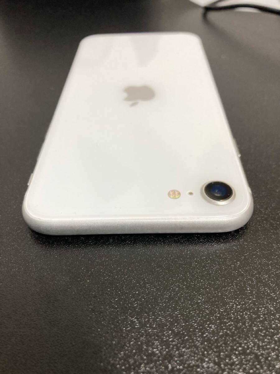 iPhone SE2 256GB Apple ホワイト SIMフリー　第２世代　_3