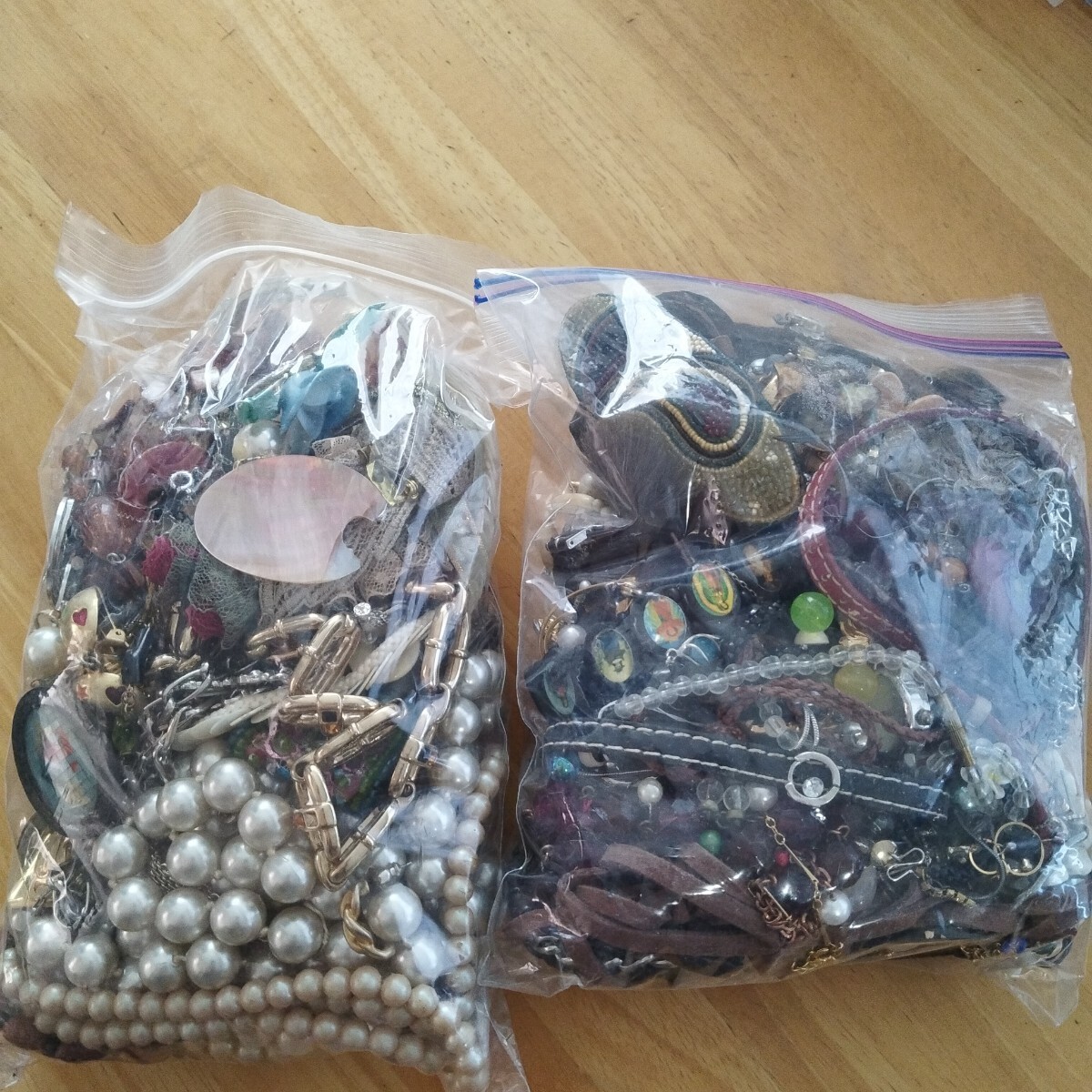 アクセサリー イミテーションまとめ売り 2kg アクセサリー 大量
