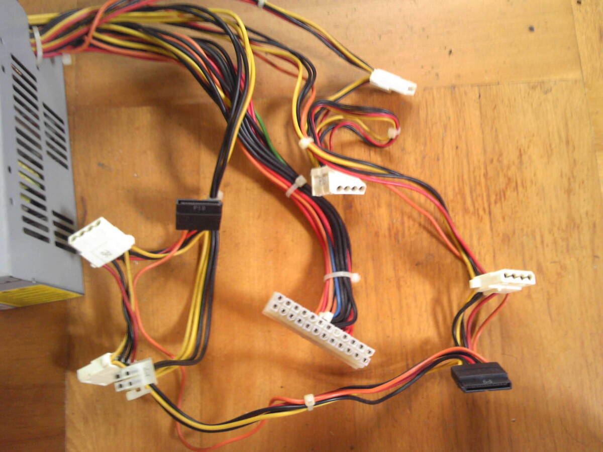 LITEON 電源ユニット 300W PS-5301-08HA 動作確認_5