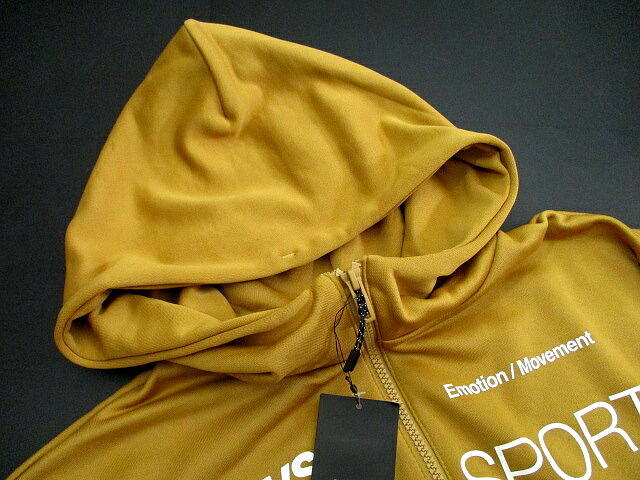 新品 未使用▼ デサント 春物　ジップアップパーカー　ゴルフにも！ キャメル　Lサイズ　未使用　DESCENTE　フーディー ジャケット　羽織り_4