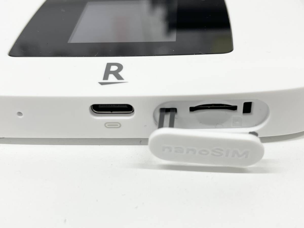 IY78466o 楽天 Rakuten WiFi Pocket Platinum モバイル ホワイト