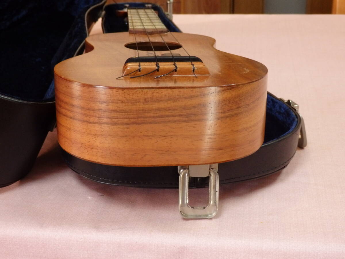 Keahi ケアヒ　ソプラノウクレレ 　全て単板　手作り品　ジエイクシマブクロも　愛用したメーカーです。ハードケース付き_3
