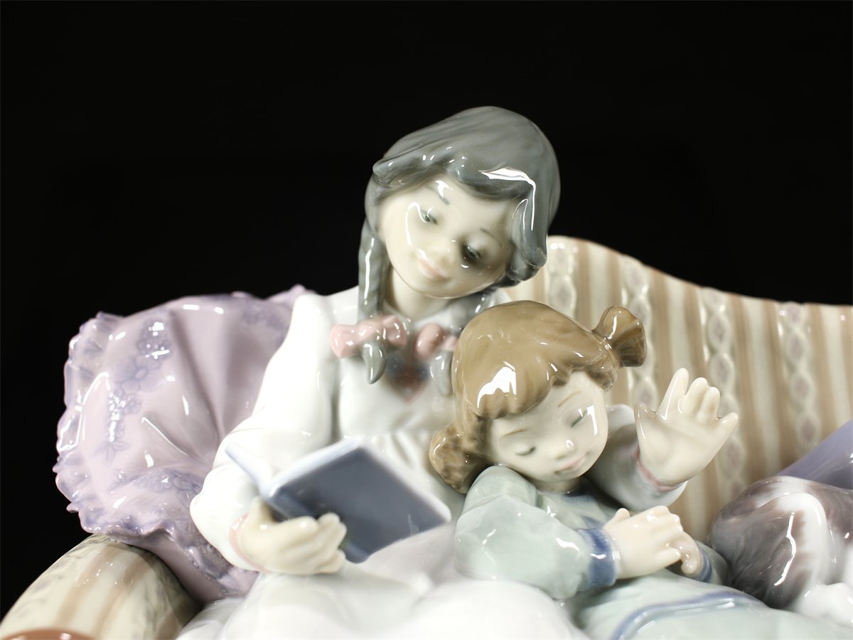 LLADRÓ （リアドロ）絶版品「お姉ちゃまのお話」 【公式通販】