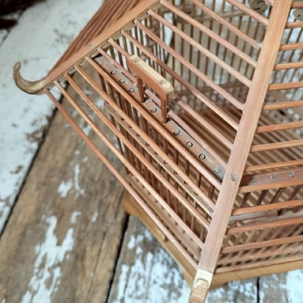 竹細工 鳥籠 鳥かご バードケージ 小振 小型 愛玩鳥 飼育 古道具 古民