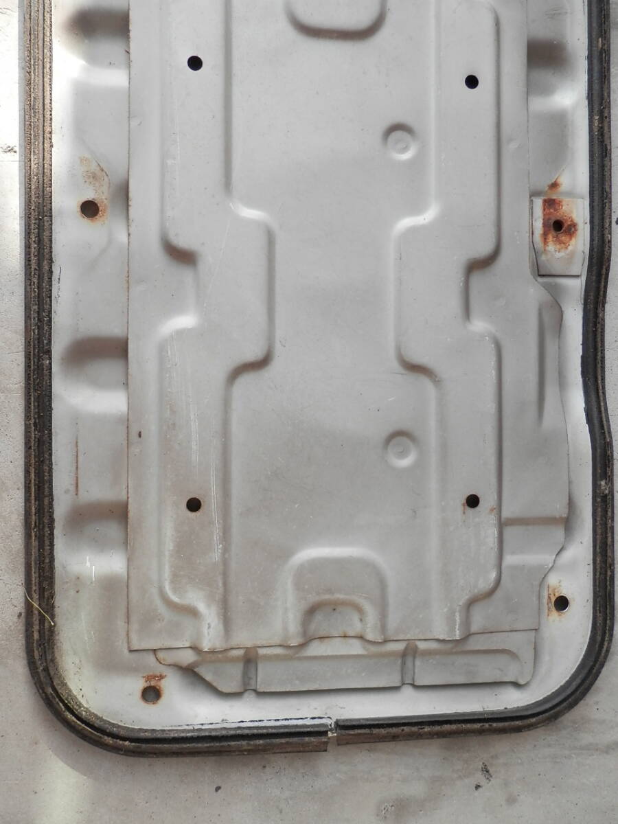 H4年式 ダイハツハイゼットトラック S82Pエンジンフード・エンジンカバー・エンジンサービスホール・荷台フタ参考S82P/S82V/S83P/S83V_5