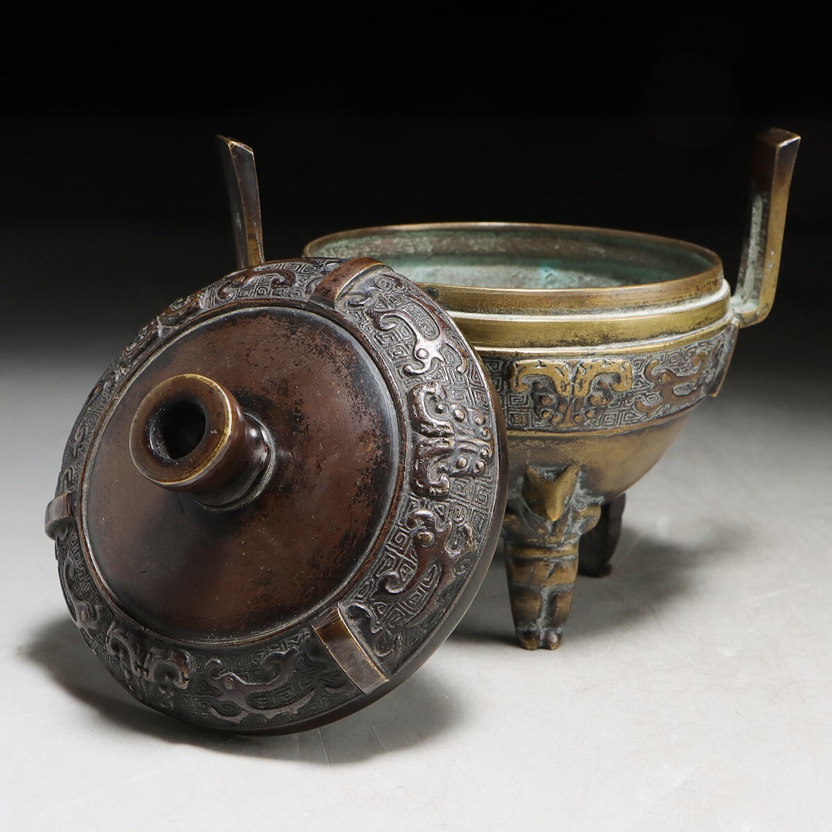 PL901. 時代金工美術 古銅 饕餮文 双耳 三脚 香炉 合箱 /(銅製)｜売買