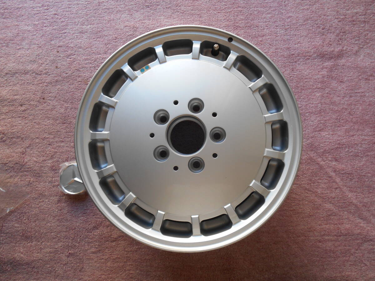 メルセデスベンツ　W124　アルミホイール　未使用品　6.5J　15　ET48_1