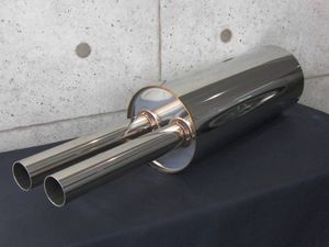 ※ワンオフ・マフラー製作用／42φデュアルサイレンサー丸タイコ／入口シングル※　【M42