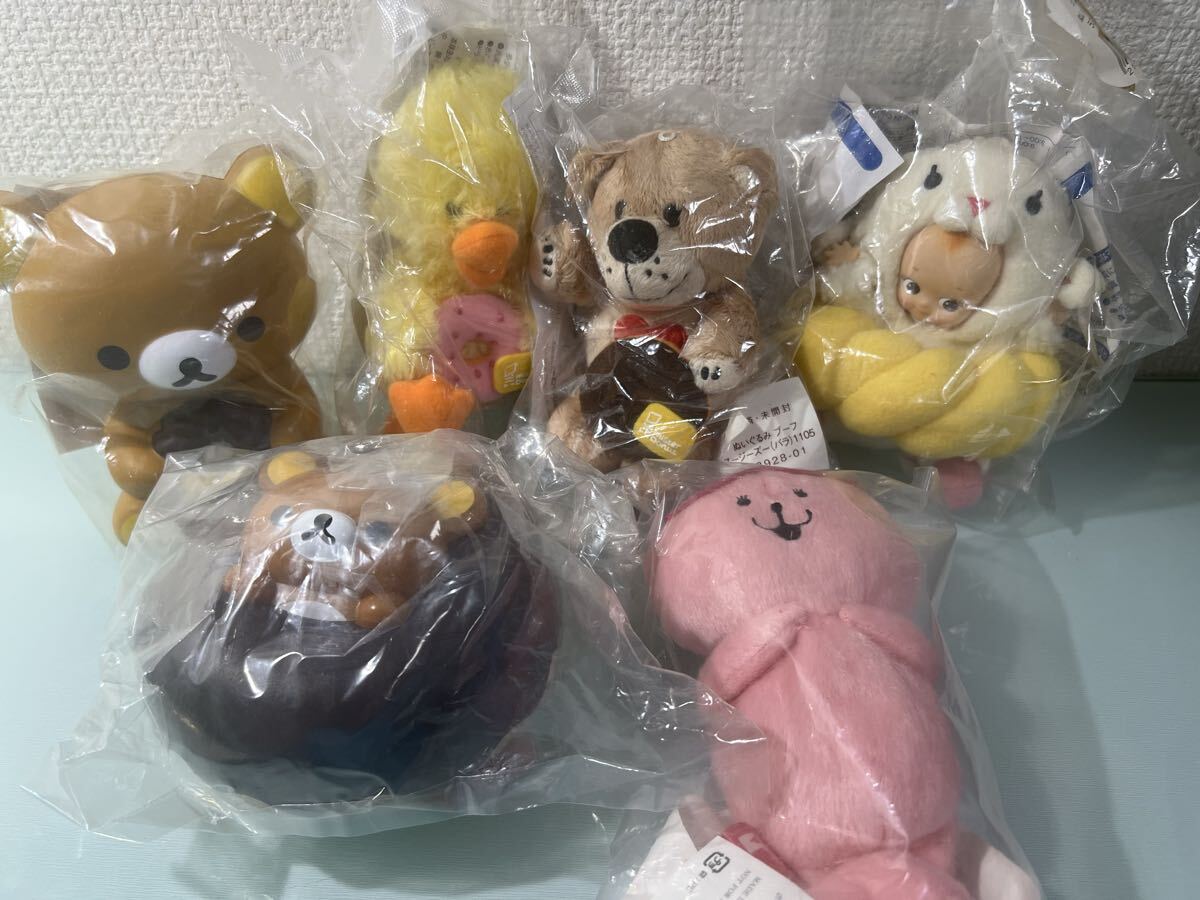 ミスタードーナツ　非売品 まとめ　未開封　グッズ　6点　コラボ　キューピー　シーブリーズ　リラックマ　スージー・ズー　人形　小物入れ_1