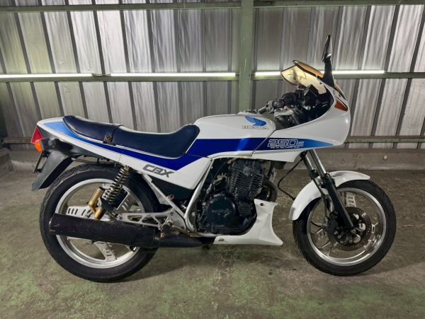 ホンダ CBX250 MC12 落札後の返品可(検 ZX-25 ZXR ニンジャ GPZ