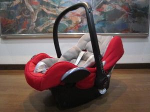 MAXI-COSI マクシコシー ベビーキャリー＆カーベビーベッド　ベビーシート 　★７９