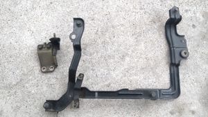 ER34スカイラインで使用■RB25DET、NEO6、エンジンカバー取り付けステー