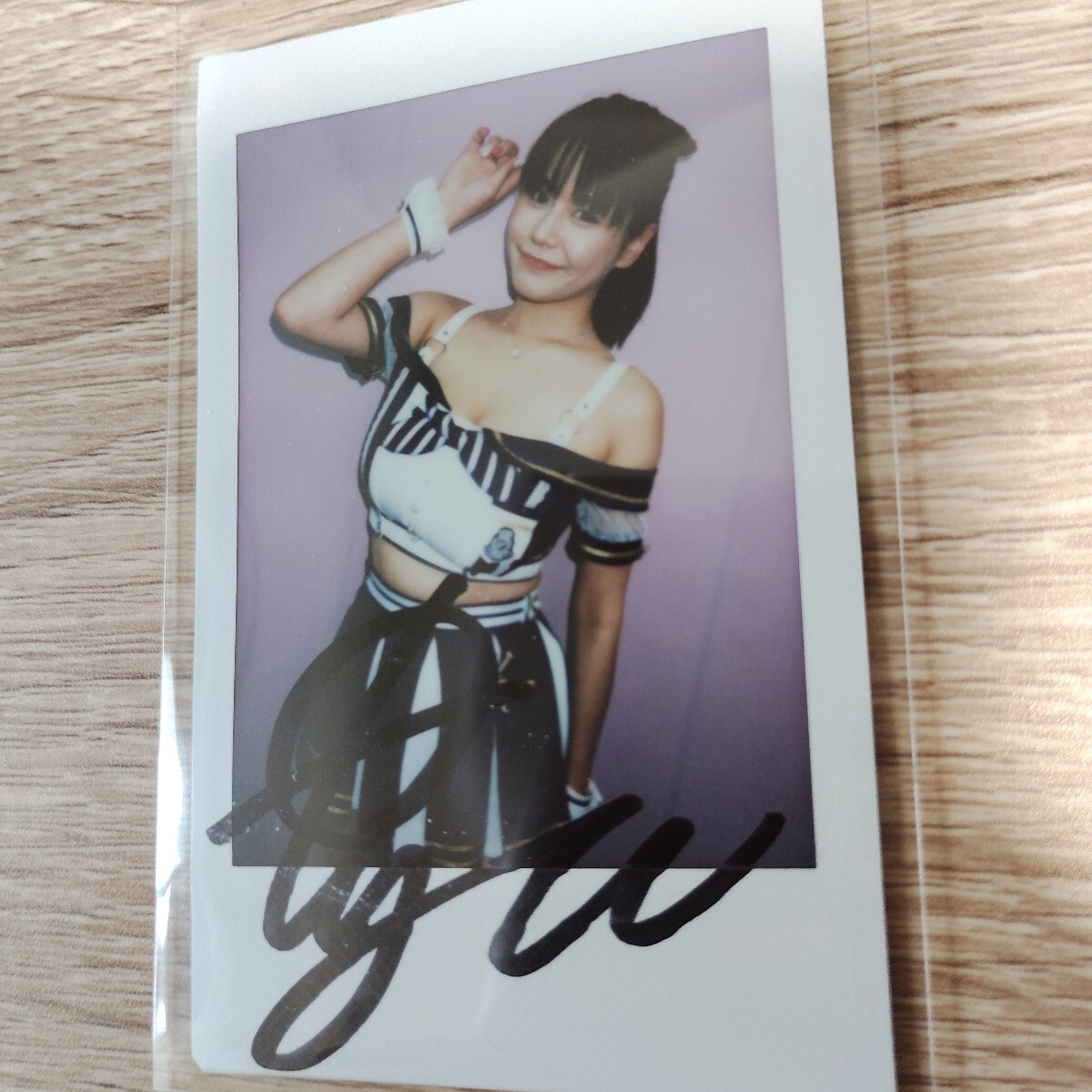 田野優さん 撮影会直筆サイン入りチェキ2枚セット①(サイン)｜売買され