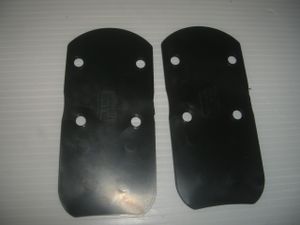 選手必須　ルック/ロシニョール　ロッカー用　リフター　トゥ　1㎜/4㎜ 2枚組　中古 SPX1