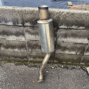送料込　アイシス用　ブリッツマフラー　要補修