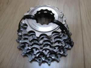 【即決価格 送料込み】シマノ(SHIMANO) デュラエース(DURA-ACE) CS-7700 カセットスプロ