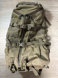 ミステリーランチ　オーバーロード MYSTERY RANCH Overload コヨーテ