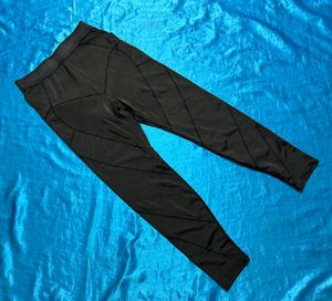 24★超美品*ヤーマン*加圧エクササイズパンツ*黒ロングタイツ*スパッツ*3Lサイズ*レディ