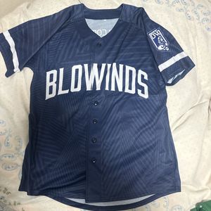 福井ブローウィンズ　ベースボールシャツ　応援tシャツ　日本バスケットボールチーム　B2