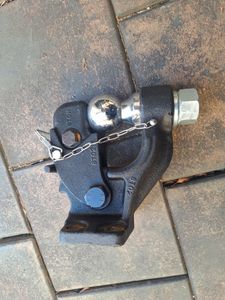 ピントルフック　ヒッチボールタイプ