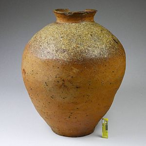 大壺の値段と価格推移は？｜79件の売買データから大壺の価値がわかる