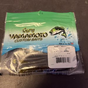 大量20本入り　新品　ゲーリーヤマモト　カットテール　4インチ グリーンパンプキンブラ