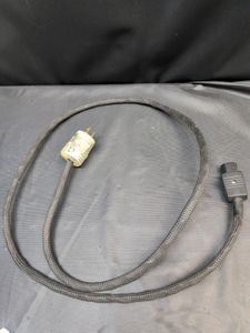 Purist Audio Design AC電源ケーブル Y2218