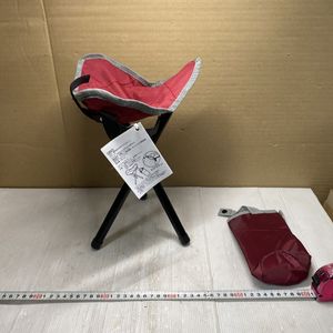 アウトドア キャンプ 折りたたみ椅子 レッド 軽量 未使用 タグ付き Folding chair ボトル
