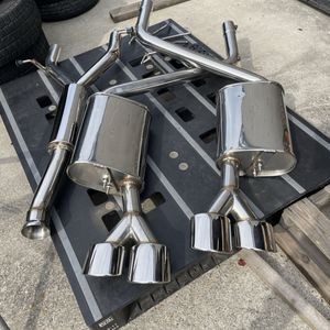 メルセデスベンツ　W204 Cクラス　ステンレスマフラー　4本出し　AMGタイプ　スタイル リ