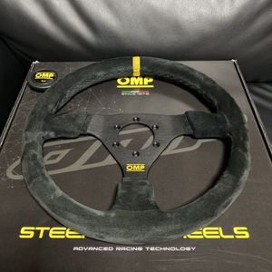 OMP TARGA 330 ステアリング スエード MOMO ハンドル タルガ 330mm