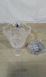 カメイガラス 花瓶の値段と価格推移は？｜31件の売買データからカメイ