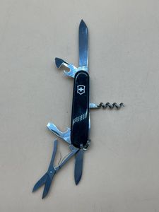 G193［動作未確認品］ビクトリノックス　VICTORINOX マルチツール　スイスアーミーナイフ